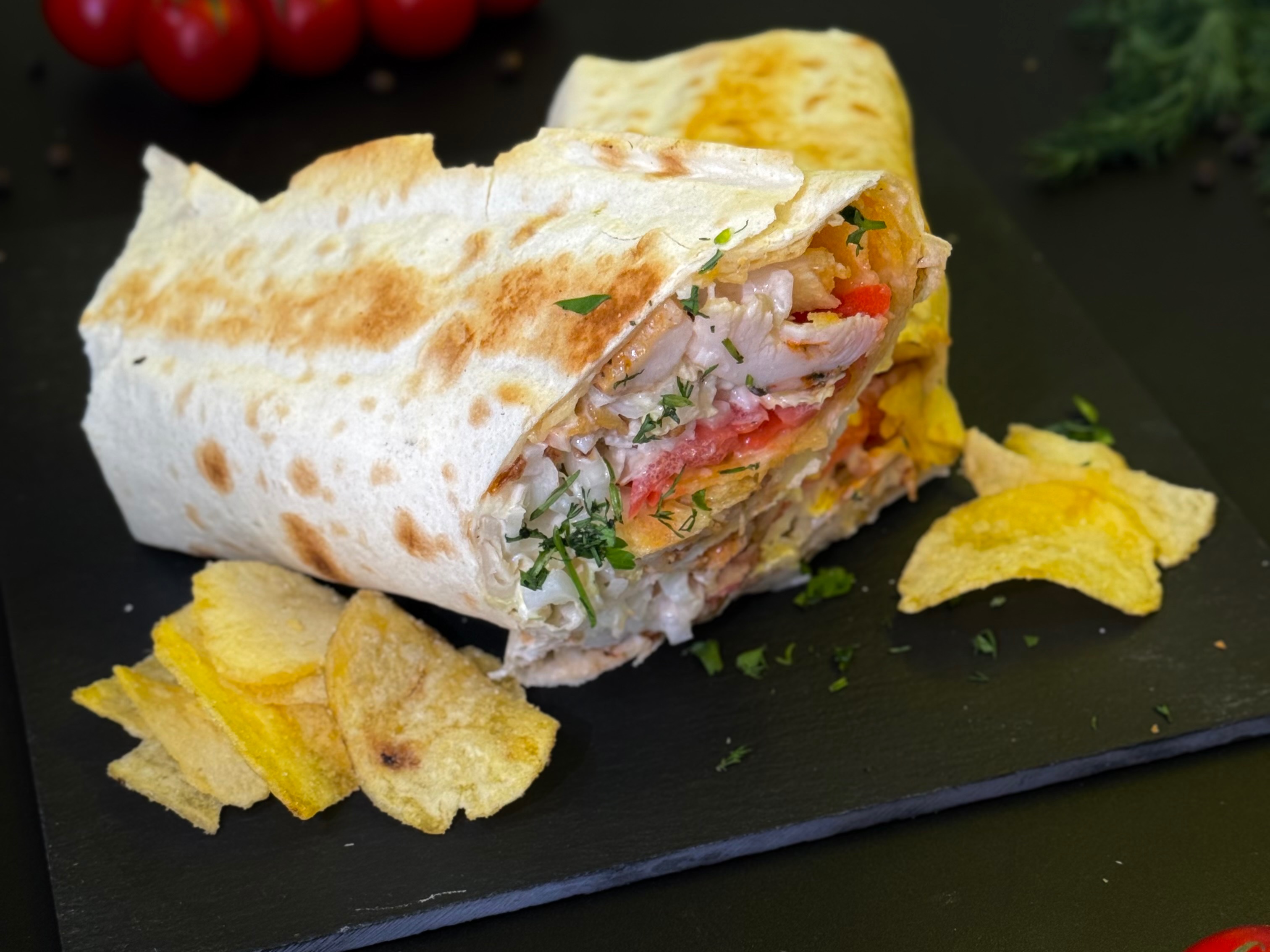 Фирменная с чипсами